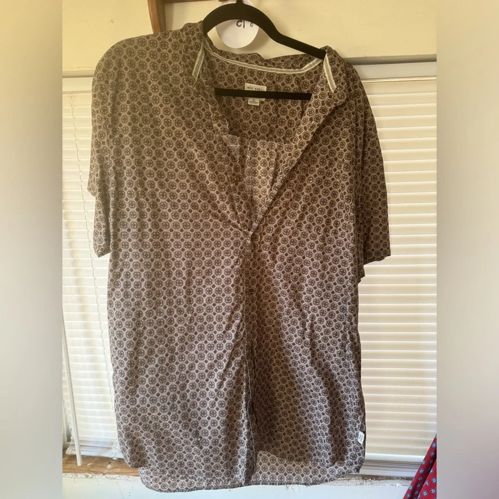 Button down shirt - Picture 2 of 2